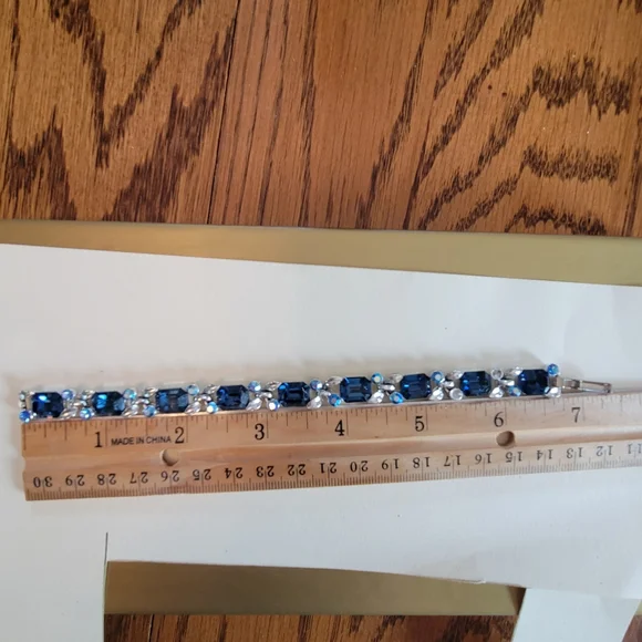Lisner Bracelet ~ Vintage Faux Sapphire ~ Aurora Borealis ~ Pretty! *See Notes* - Picture 14 of 16